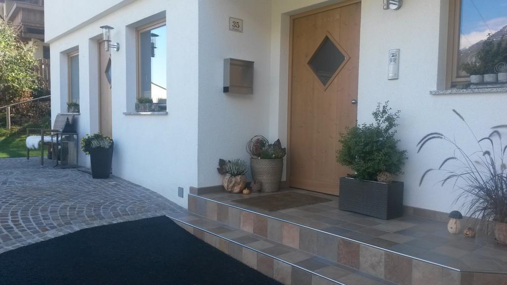 Ferienwohnung Haus Harbauer Neustift im Stubaital Exterior foto